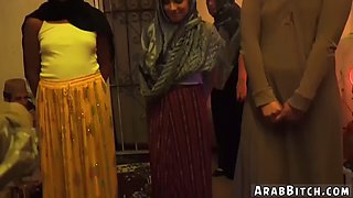 American soldier fucks a Muslim woman for the first time in Afghanistan