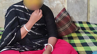 Village girl wearing saree, having amazing sex with boyfriend