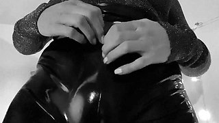 Big pussy and ass trought a latex pants: Big Ass, Solo  Fetish Porn