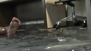 Anat vs Terry, oil wrestling