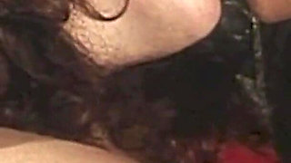 The Vintage Slut in an Amazing Lesbian Scene