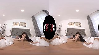 Anna De Ville VR Porn: Sister's Duty To Give Brother Some Booty - VirtualTaboo