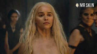 Emilia Clarke doing a nude scene on Game of Thrones