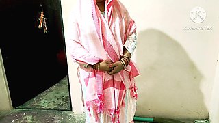 Desi mom's fuking neighbour boy's hard