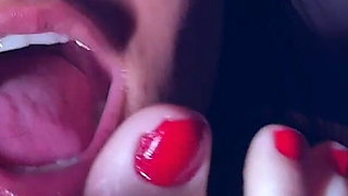 Playful Rotten Venus Tickles Perfect Feet of Bound Bia