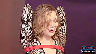 Big Tits Chick Has 8 Orgasms From Erotic Knife Play