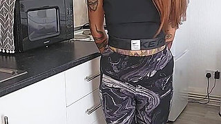 Pee Desperation in My Gym Leggings