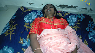 Desi Indian Kavita close up fuck with hairy pussy and happy riding