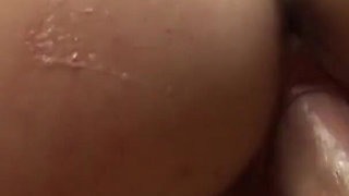 A sexologist for the willing pussy