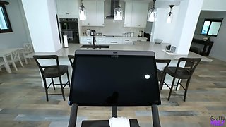 My eyes are up here - s8:e10