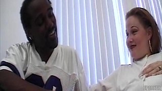 Barefoot And Pregnant Wgute MILF interracial Adventure
