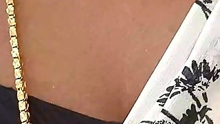 Full Video: Indian Bhabhi Use Dildo for Orgasm Pussy Juice