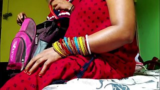 Hot Milf - Tv Mechanic Boy Ko Seduce Karke Chudayi Kiya