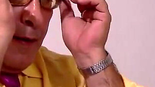 Luxury slut demands to be fucked