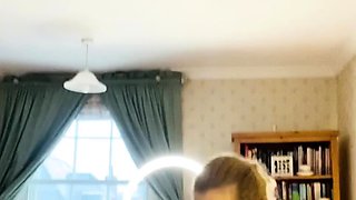 Webcam milf with breast milk live hardcore masturbate
