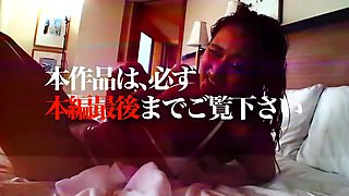 ヤリマンギャルが劇ピストン乱交セックスで精子ぶっかけられ、ぶっちゃけトークでオナニー