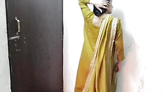 Indian college girl ko paise dekar jabar dasti pela