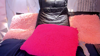 Watch how I play with my toy, rubbing it and inserting it into my wet and eager pussy.