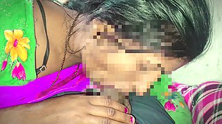 Desi Village Bhabhi Hot Cumming Cum in Mouth