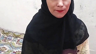 Abbu jaan please muze mat chodiye bahut dard hoti hai