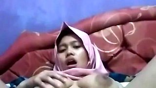 Jilbab Sange Sehabis Pulang Sekolah