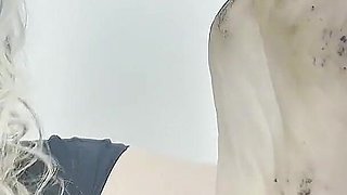 Empress Bella in Foot Humiliation