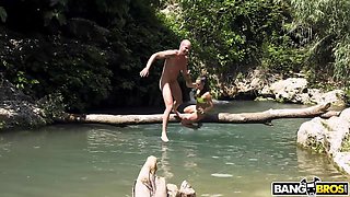 A Splashy Public Fuck