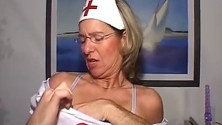 A mature German nurse gets wrecked by her patient