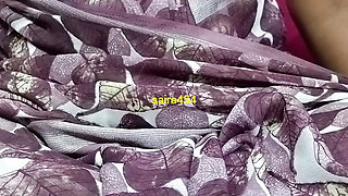 Beautiful desi Bengali village aunty pussy show