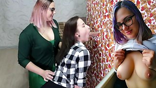 2 Girls ORAL FINISH Ejaculation Gloryhole EVA & LARUNA - Home Made Honey60fps - Eva e