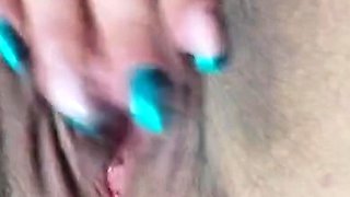 Amateur Close Up Squirting Masturbation