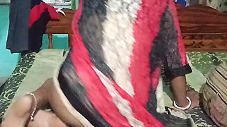 Husband and wife come to bed, fuck, cum swallowing