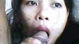Dimples, a Filipina MILF, Performs on Webcam