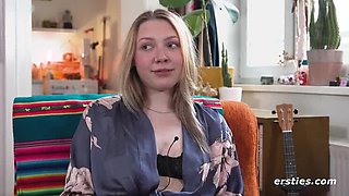 German Amateur Lindsey Cruz Solo Masturbation with Glass Dildo on Kitchen Table