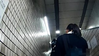 Mature upskirt amateur shows her pantys and asshole