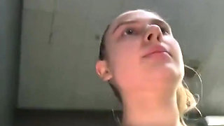 Squirting and Masturbate in the Gym