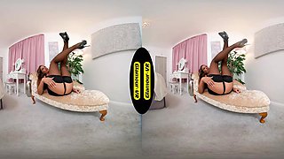 Lara Lee - Glamour-VR