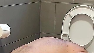 The Toilet Spongemouth