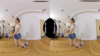 Sanija First Nude Virtual Reality 3D Video Interview - FeelMeVR