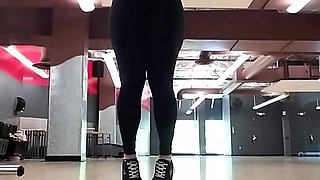 Amateur Foot Fetish Girlfriend Sucks and gives a Footjob