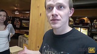HUNT4K. Guy penetrates attractive beauty while cuckold plays bowling