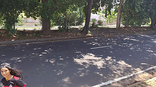 Os Irmãos Jogando Futebol Acabou Numa Foda No Carro