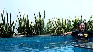 Farang fucked a Thai teens pussy and ass