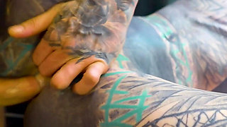 Pornstar Tattoo Artist Gets Assfucked From Customer - Hard Anal, ATM, Facial Cumshoot