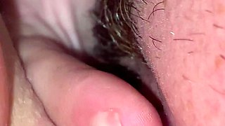 Pulled amateurs close up car sex