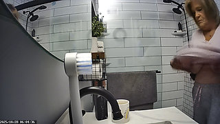 Mrs. Joanne Tanner a Real Schoolteacher Exposed in The Shower 11-05-2025