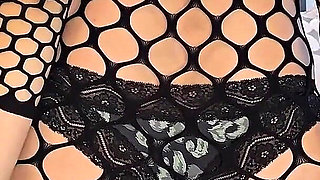 Ass Sniffing for Lazy Servant 1