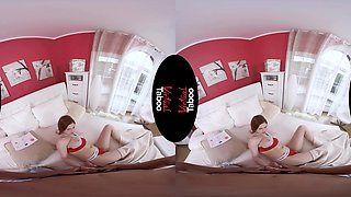 Sophia Traxler VR Porn: Come And Fuck Me - VirtualTaboo