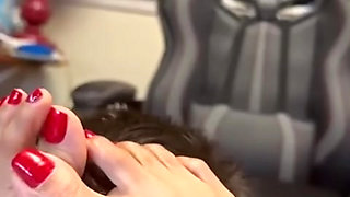 Naelor goes down on Melove and she Moans real nice, Sexy Red Nail Polish