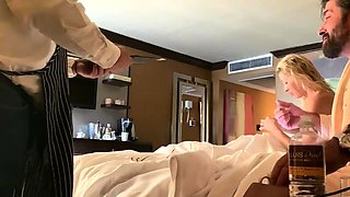 hollyhotwife vid yesterday s breakfast in bed & the